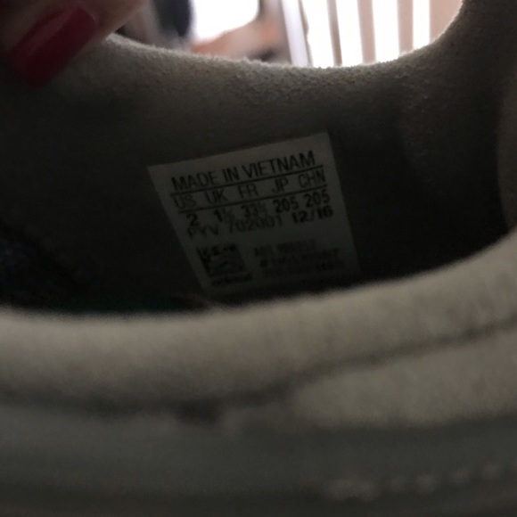 Adidas - Picture 2 of 2